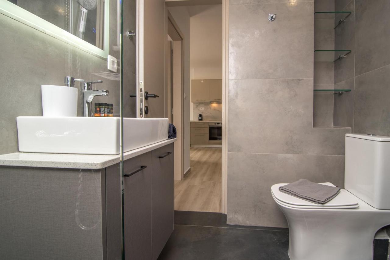 Allview Apartments Палиохора Екстериор снимка